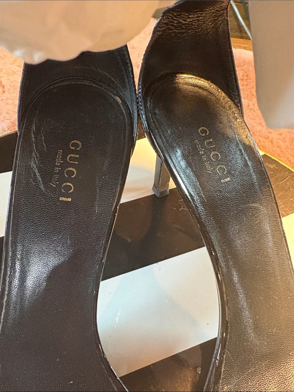 Authentic GUCCI Ursula Horsebit Accent Sandal